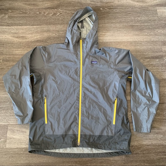 Patagonia Men’s Gray Windbreaker Light Jacket XXL - Picture 1 of 13